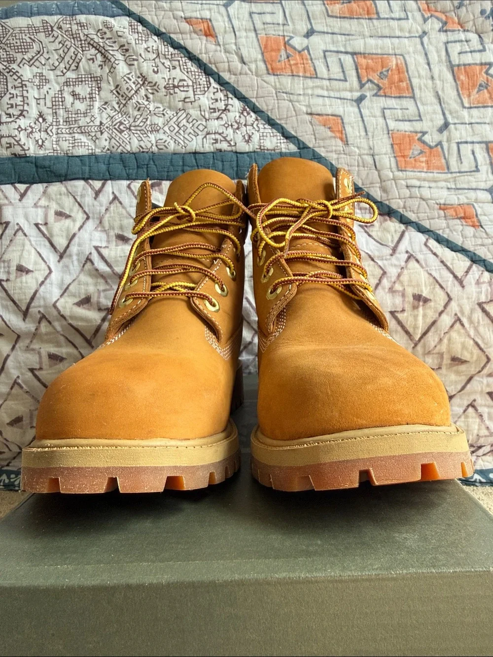 *EUC* Timberland Premium 6” Lace-Up Waterproof Boot, Wheat Nubuck, Sz 5M JR Unis